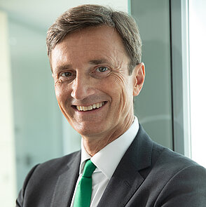 Dr. Jan Klingele Dr. Jan Klingele